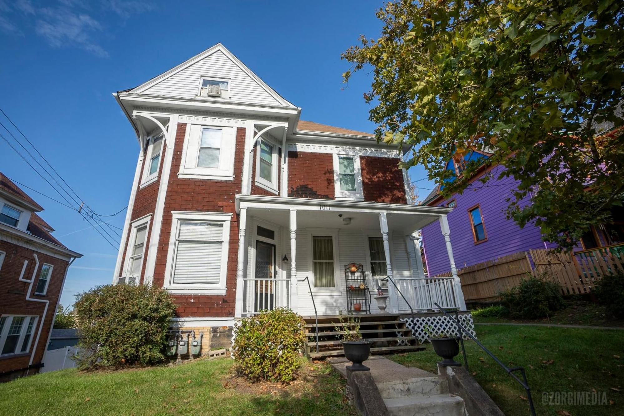 Parkside Paradise Elegant Victorian Home Just Steps From The Park Homestead Exterior photo